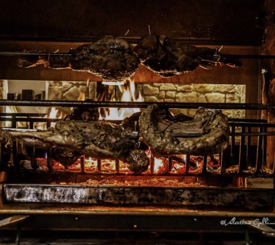 Spiedo Veneto di Carne o Pesce: Specialità del Tavern