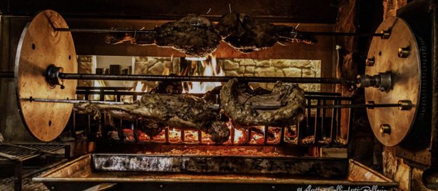 Spiedo Veneto di Carne o Pesce: Specialità del Tavern